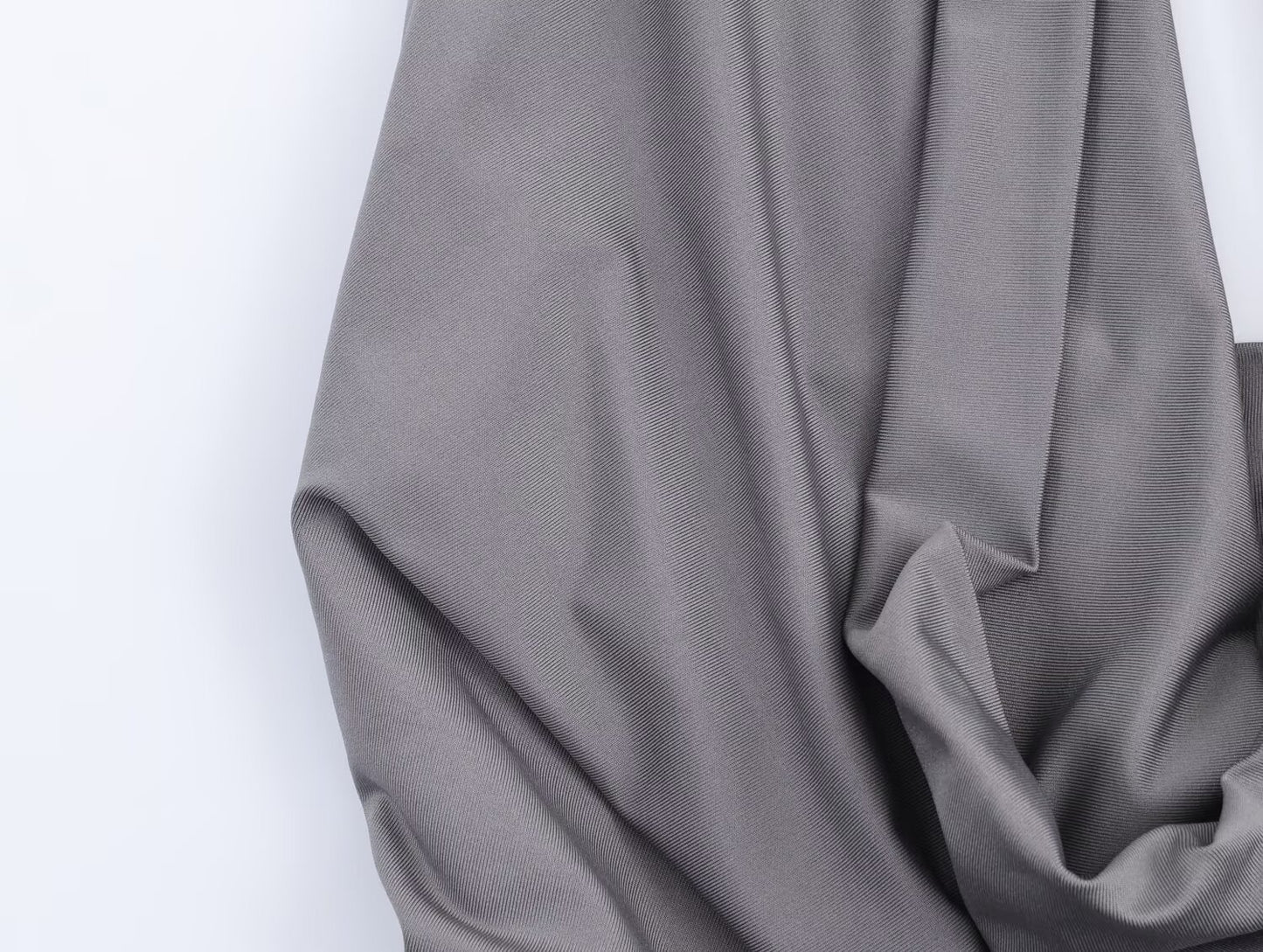 Women's new fashion sexy pleated hanging collar MIDI dress