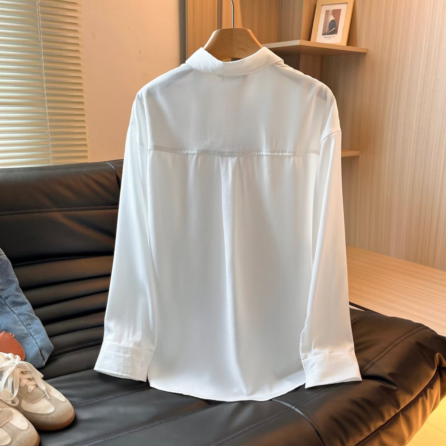 Women's New Fashion Long Sleeve draped Pleated Lapel Shirt