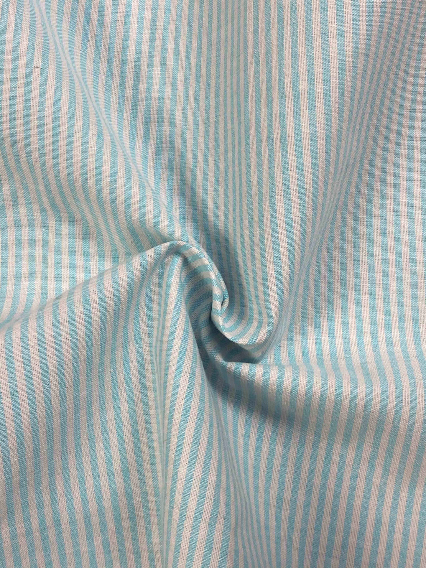 Men and Women with The Same New Fashion Casual Joker Embroidered Cotton Pinstripe Long Sleeve Shirt.