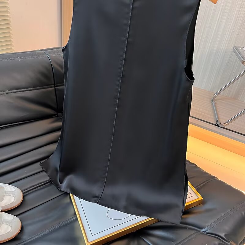 Women's new fashion satin texture sleeveless U-neck shirt