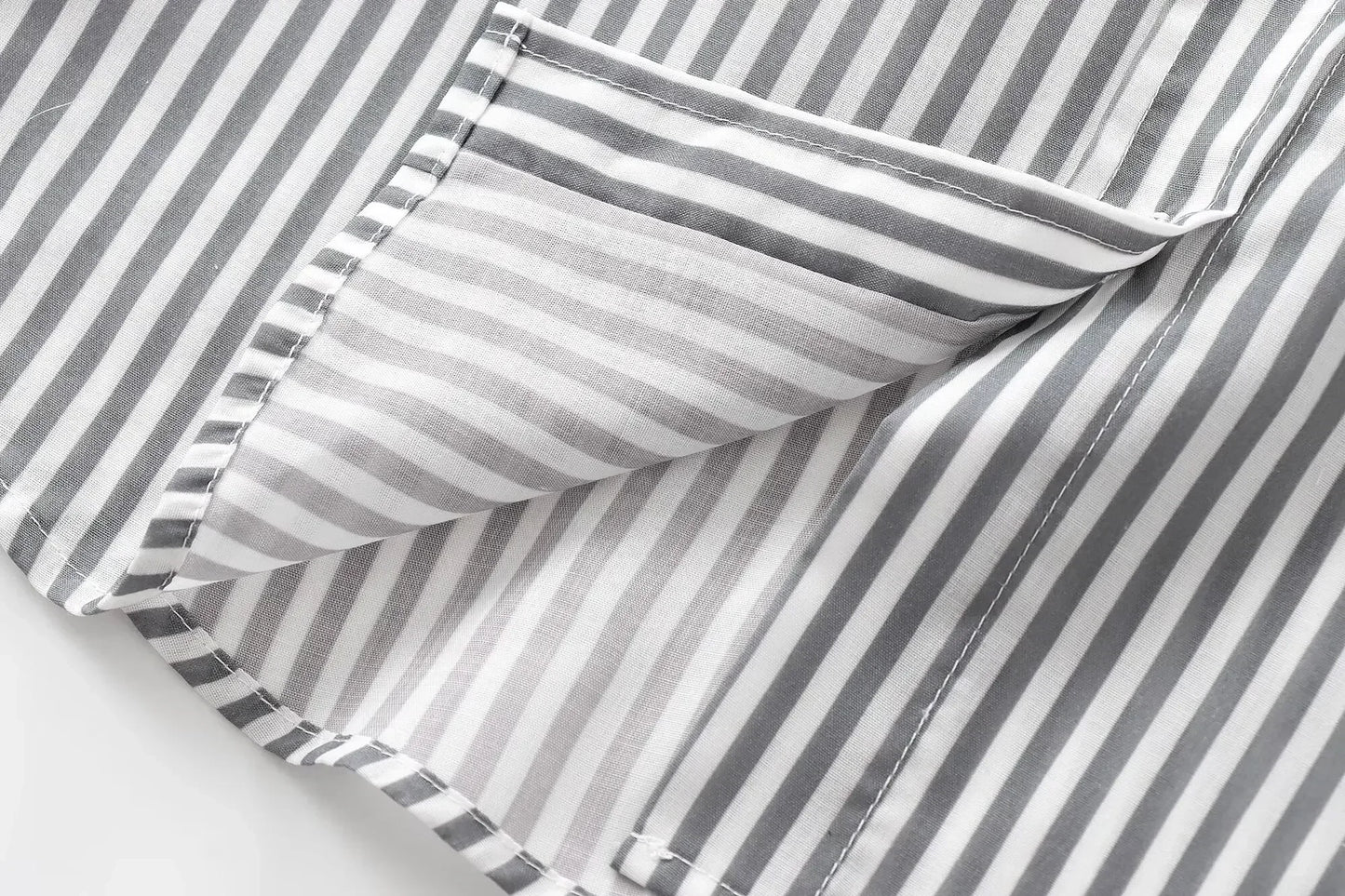 Women's 2024 new fashion pocket decoration loose striped asymmetrical shirt retro long sleeved button up women's shirt