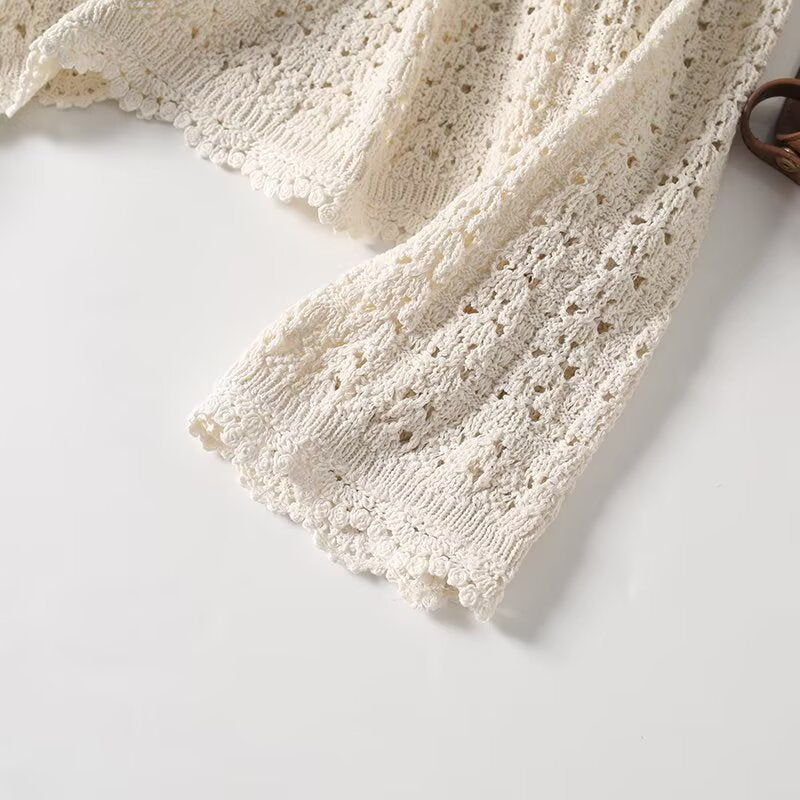 Women's new fashion long sleeved hollow crochet O-Neck knitted top