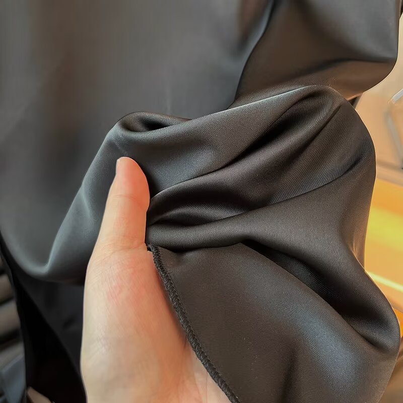 Women's new fashion satin texture sleeveless U-neck shirt