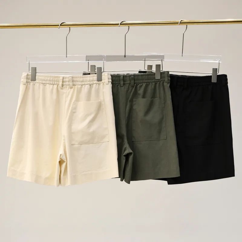 Men's New Fashion Joker Casual Thin Cotton and Linen Shorts Elastic Waist Shorts Straight Loose Pants.