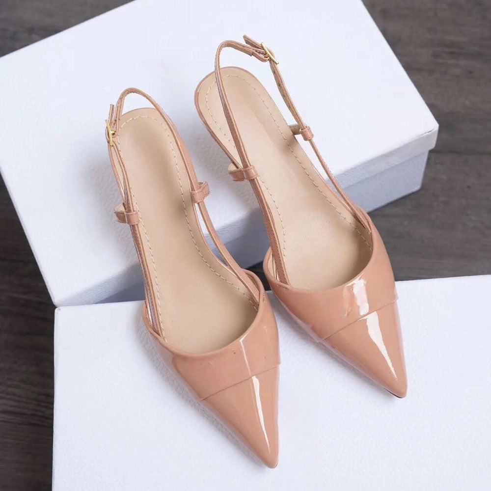 Women's new patent leather pointed high heels have a shoe box