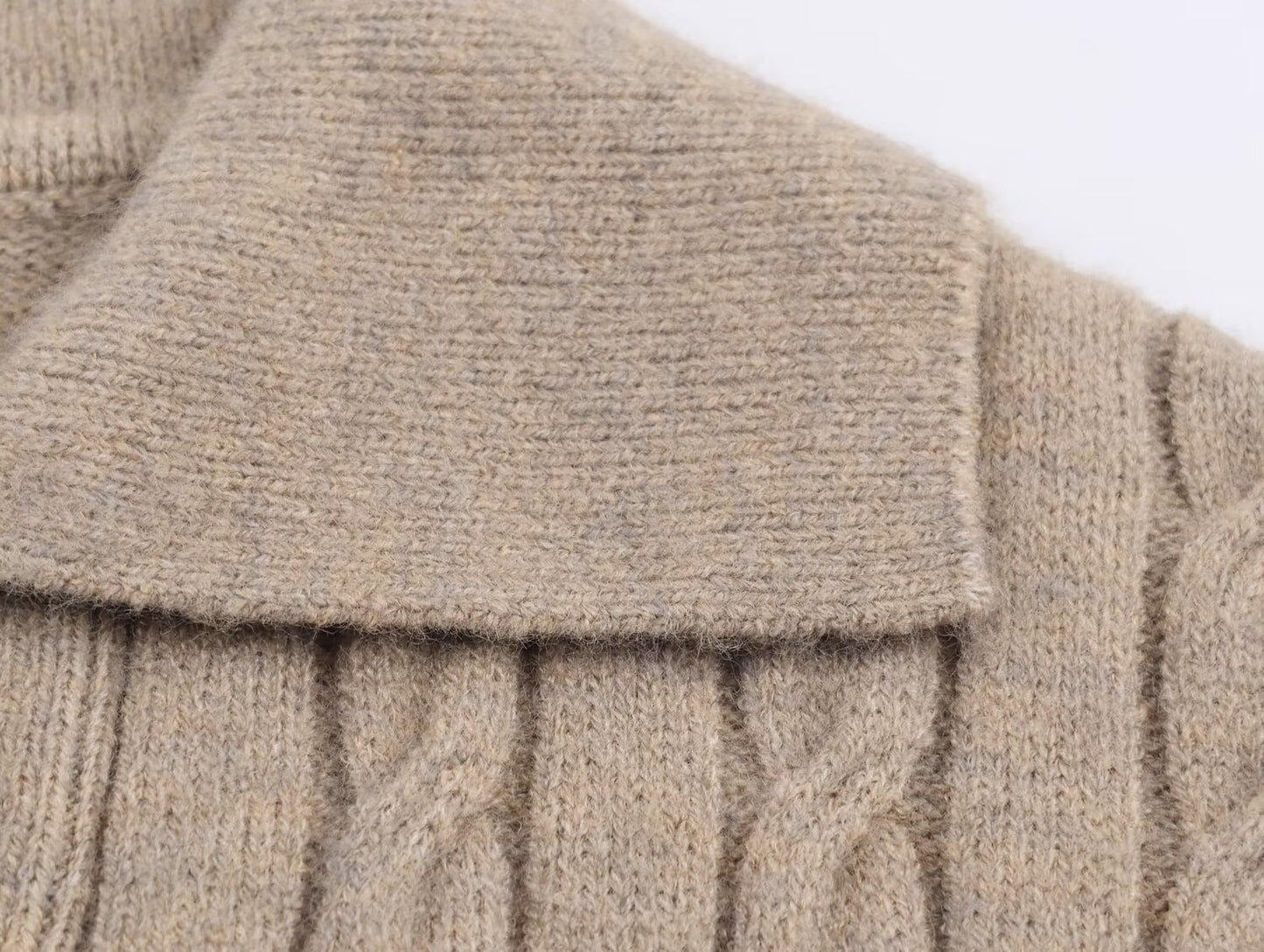 Women's loose soft textured polo shirt collar knit sweater