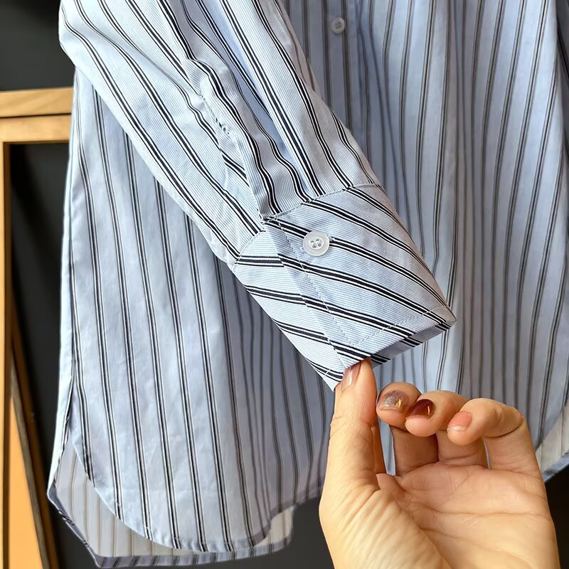 Women's new loose versatile striped long sleeved shirt