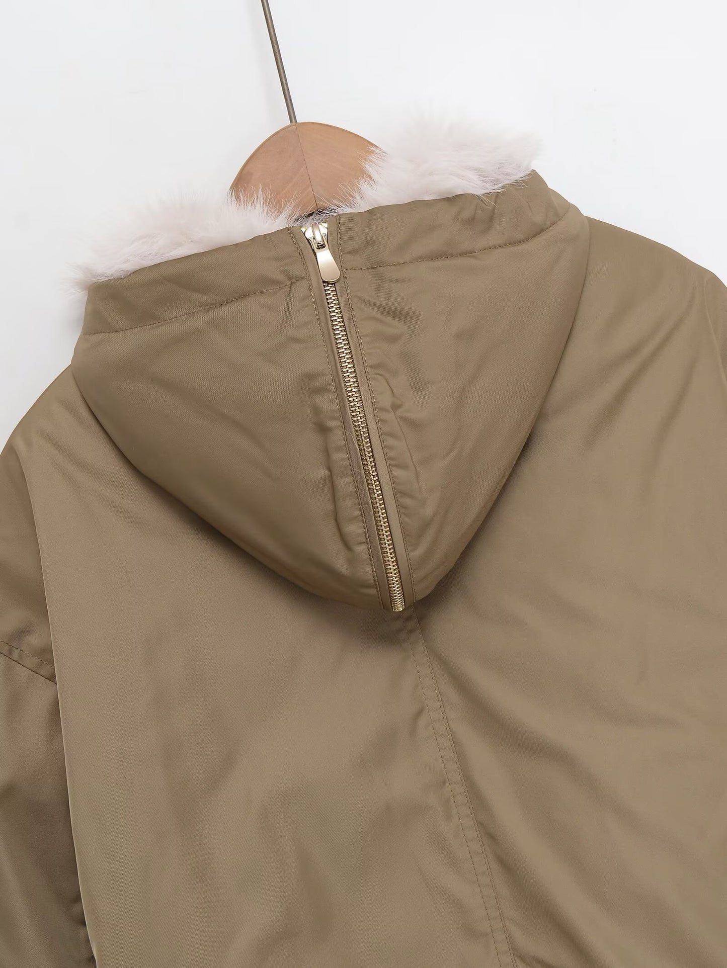 Women's faux fur effect hooded short parka coat