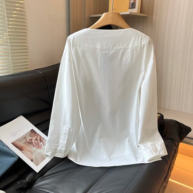 Women's new fashion loose white long sleeved V-neck shirt