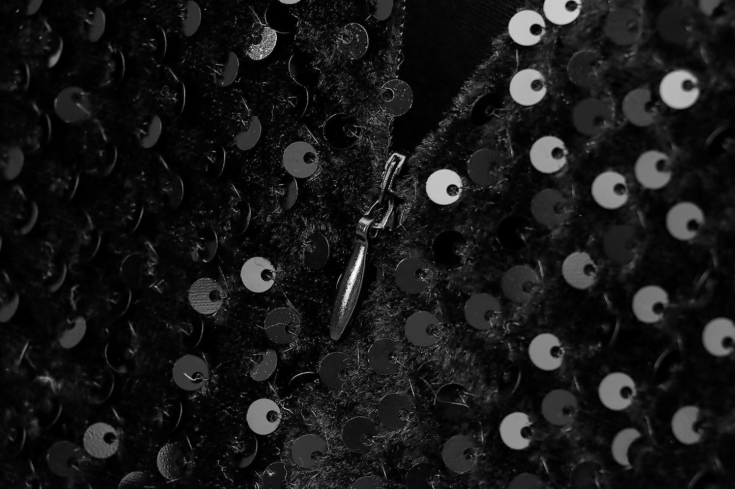 Women's sequined decorative sleeveless backless floral bud dress