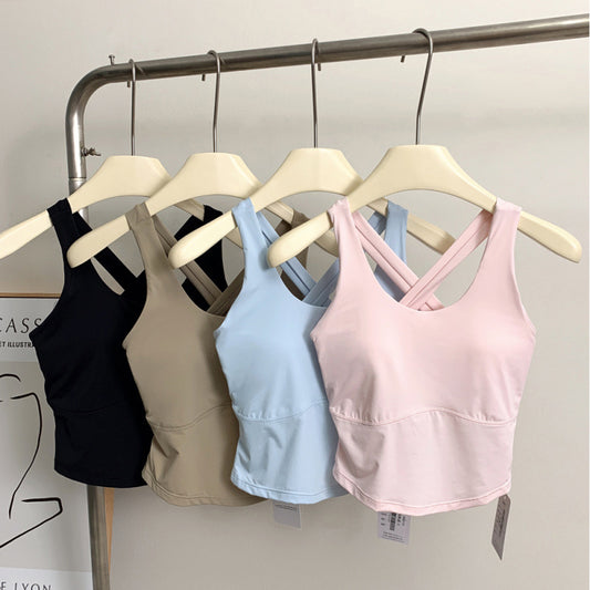 Women's new sports vest with chest pad, beautiful back yoga top, slim back, crossed shoulders and fitness bra.