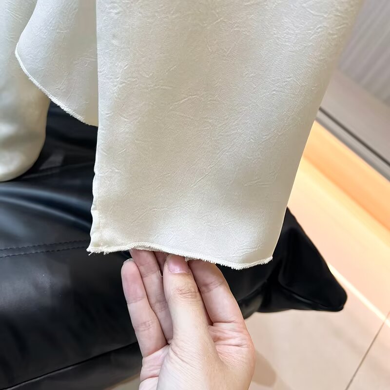 Women's new fashion ribbon decoration long sleeved V-neck draped shirt