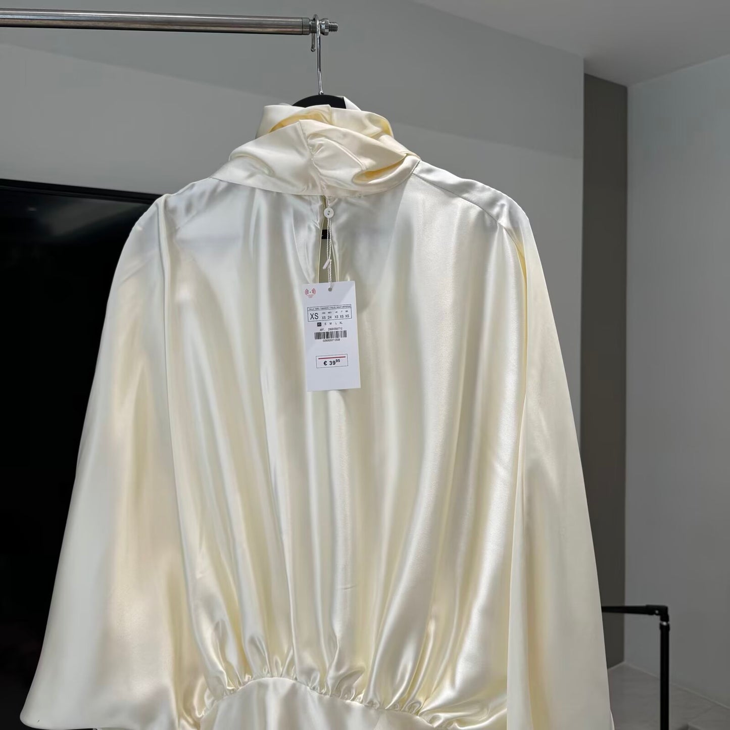 Women's new scarf decoration satin texture mini dress