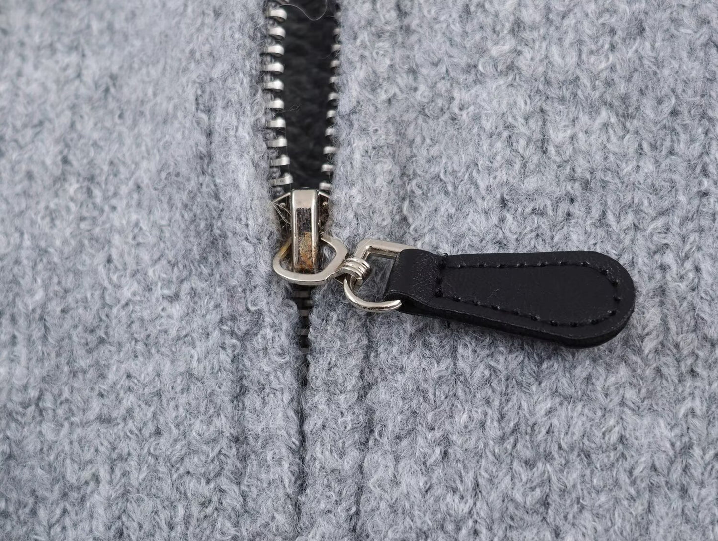 Women's hooded drawstring jacquard knitted cardigan