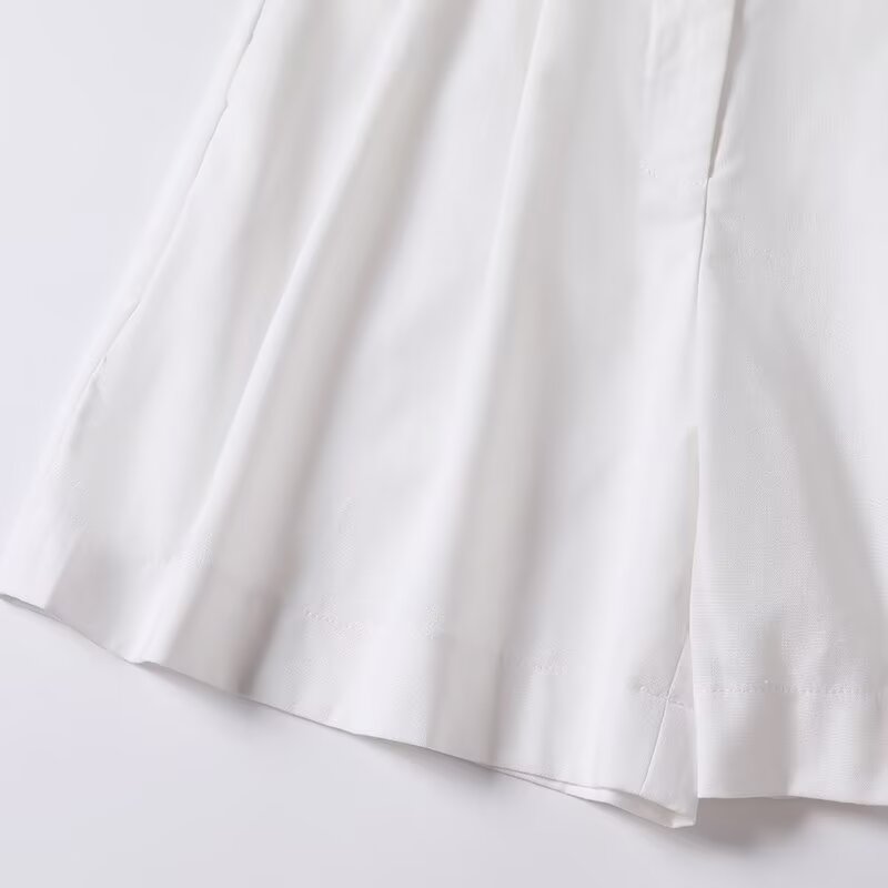 Women's new fashion casual pleated mid waist five quarter shorts