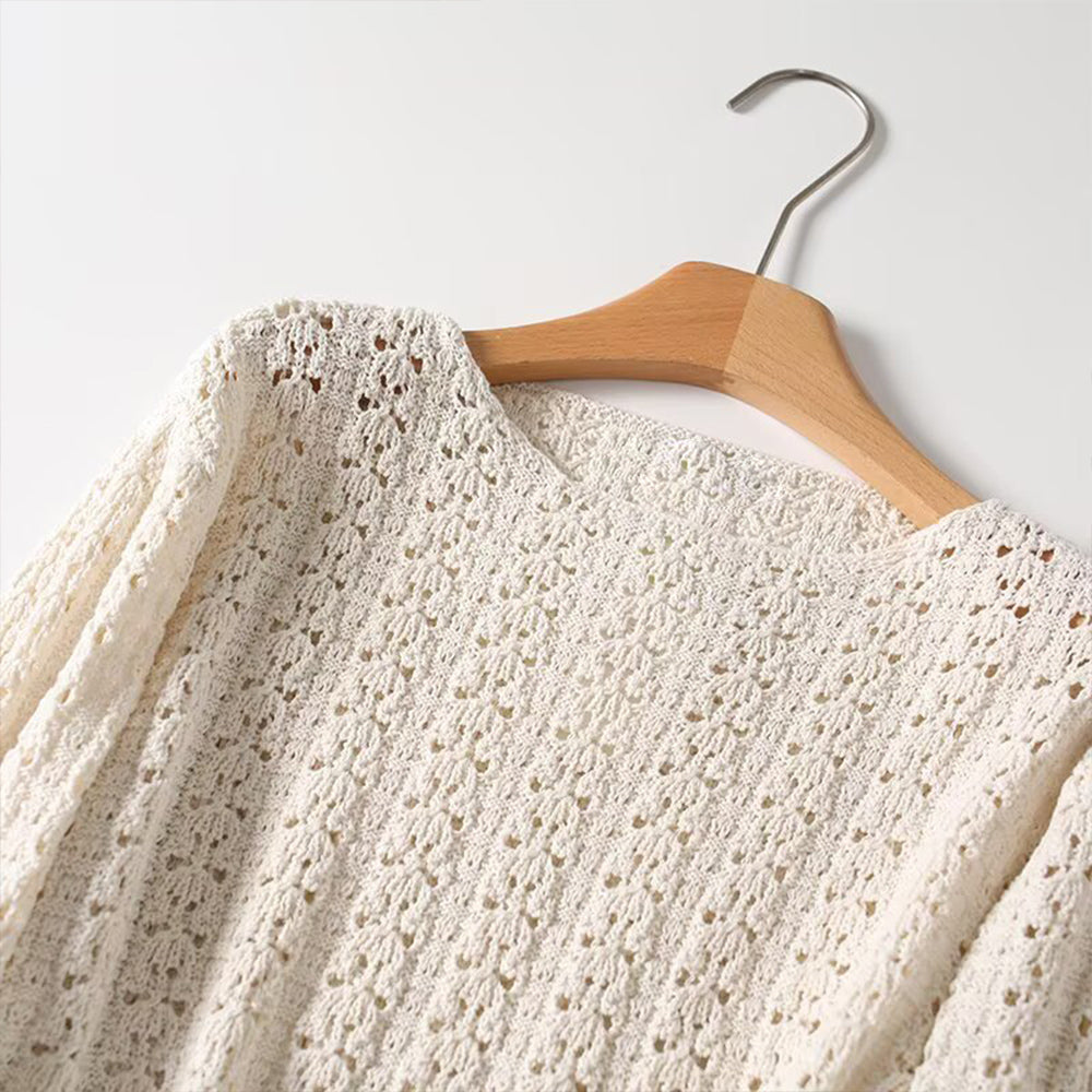 Women's new fashion long sleeved hollow crochet O-Neck knitted top