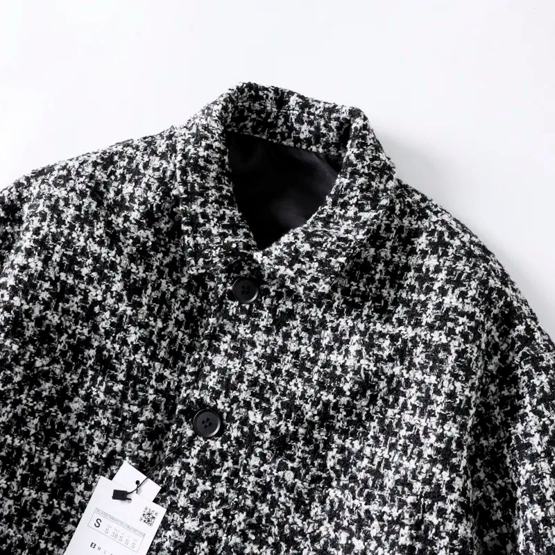 Men's New Fashion Casual Joker Loose Version Patch Pocket Design Plaid Texture Lapel Shirt Coat Retro Long Sleeve Jacket.