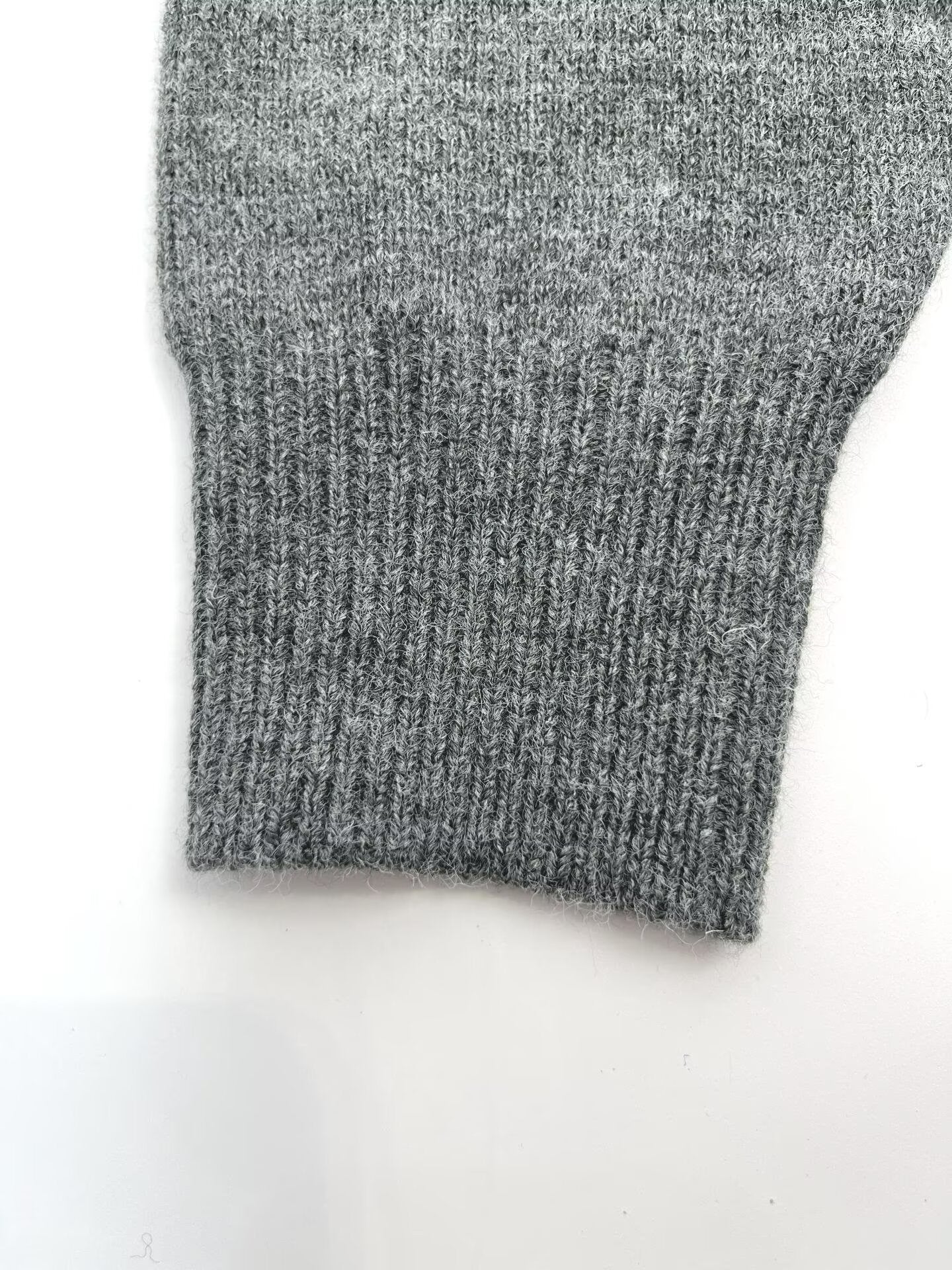 Women's new fashion knot decoration off shoulder knitted sweater