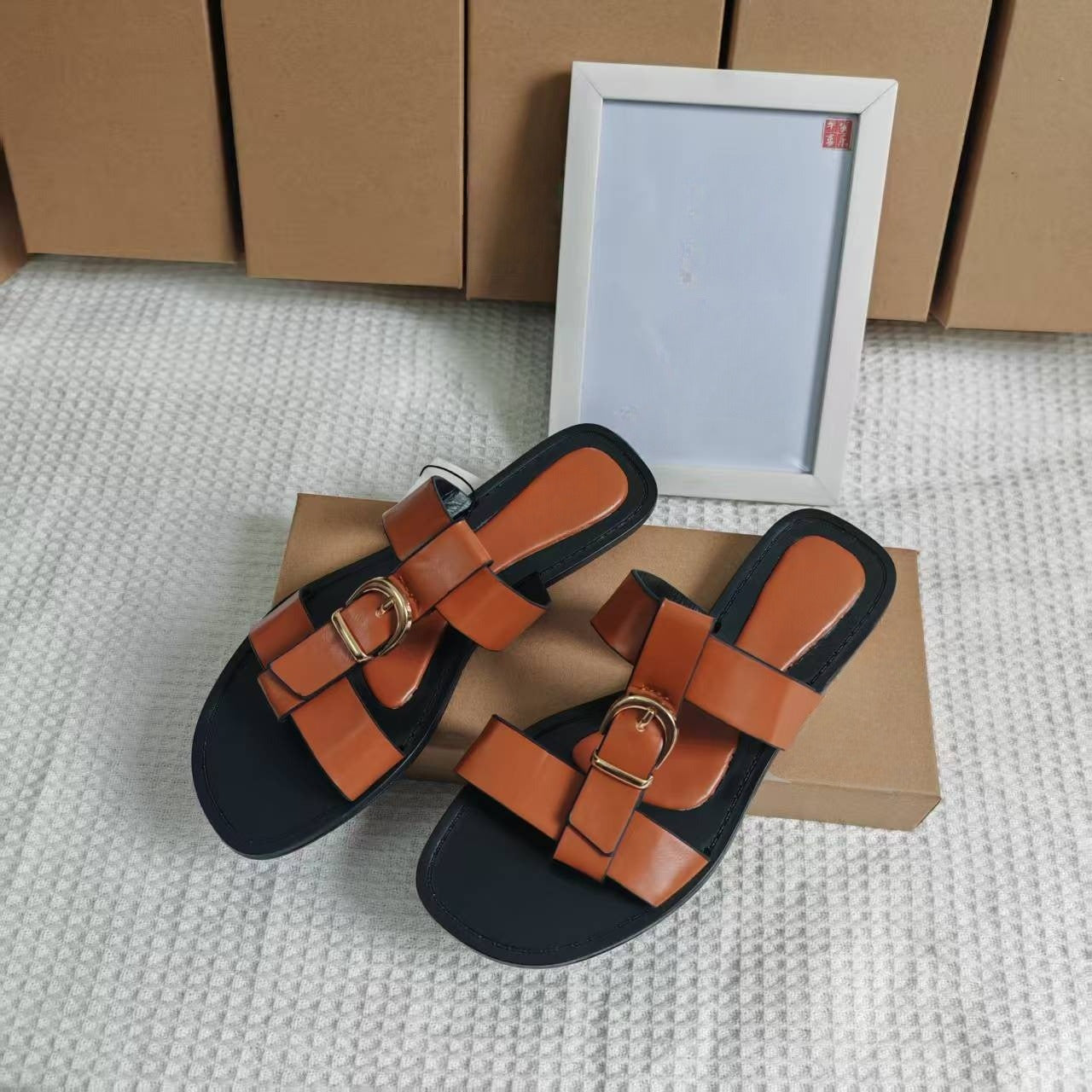 Women's new fashion casual thin-soled slippers