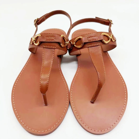 New Summer Women's Flip-flops With Exquisite Buckles and Flat-bottomed Flip-flops Are Versatile and Comfortable Beach Shoes.