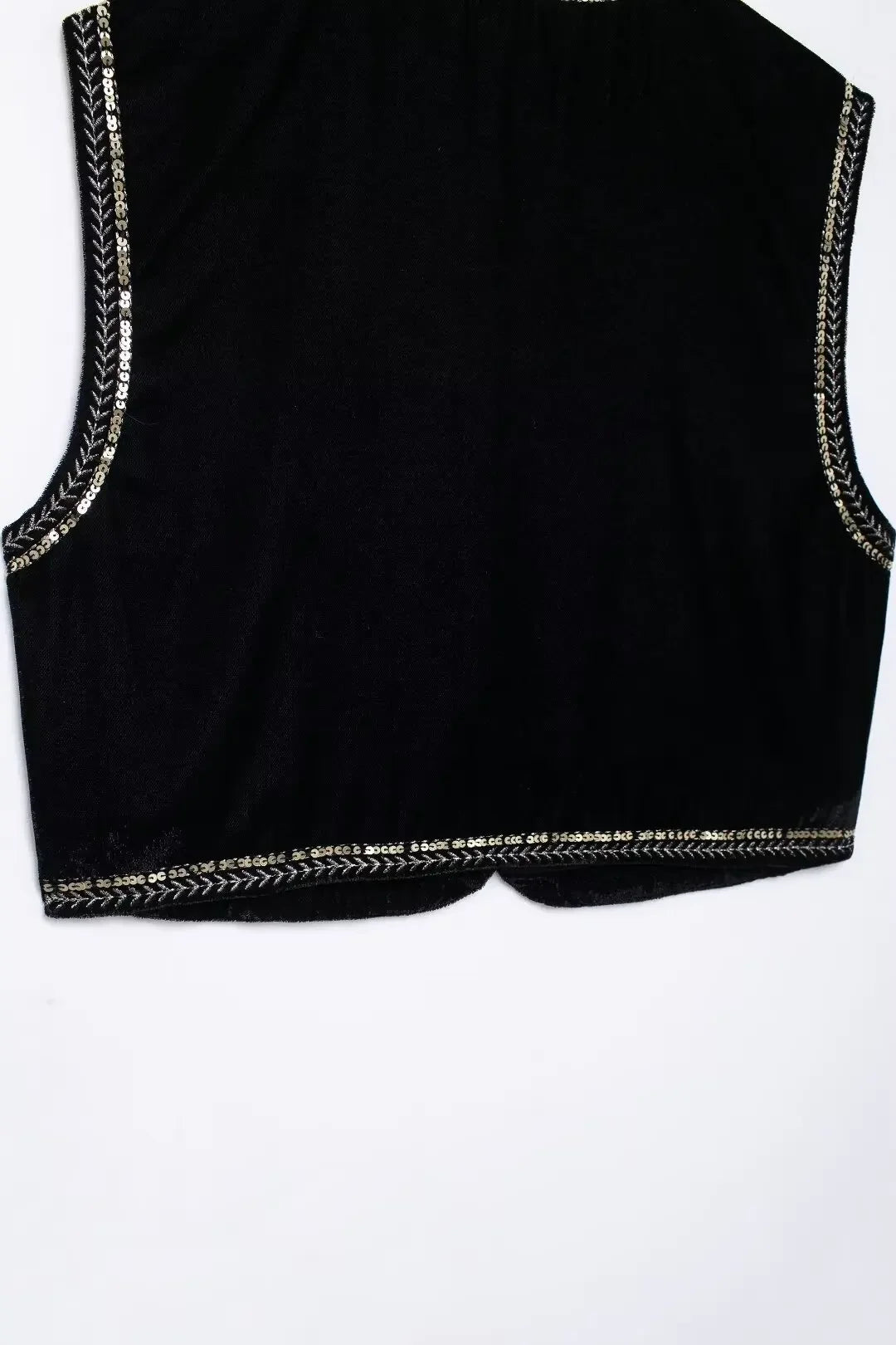 Women's new fashion floral embroidery decoration casual black short Open velvet vest retro sleeveless women's vest chic top