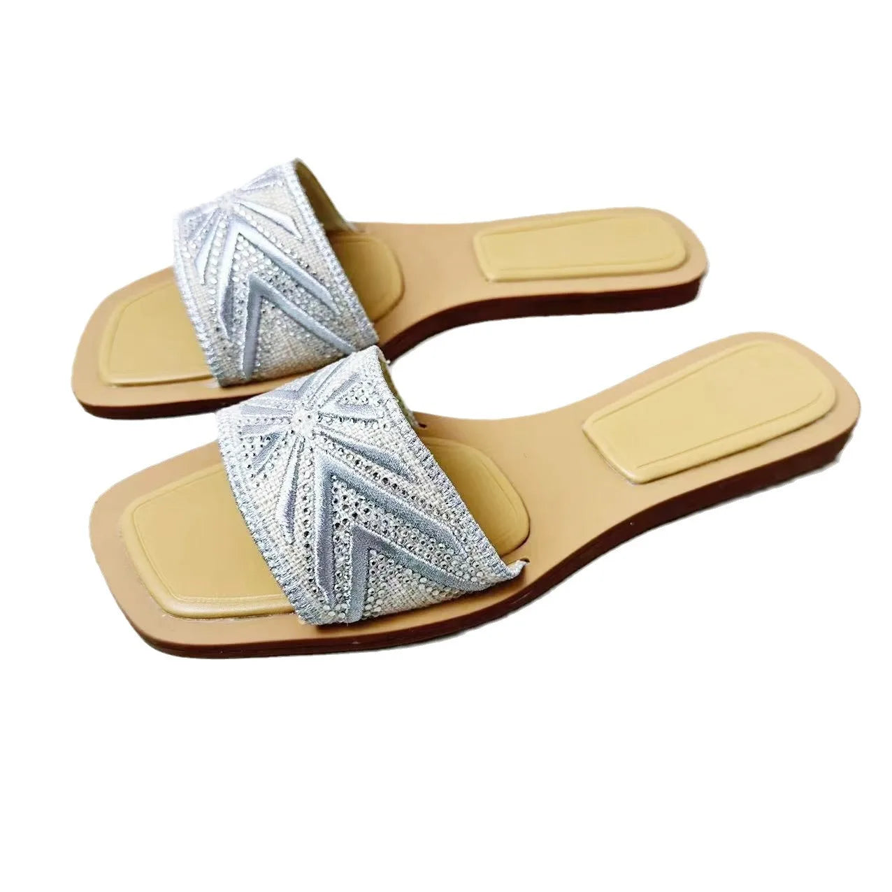 New 2024 Women's Shoes Fashion Silver Yellow Retro Flat Sandals Embroidered Casual Wear Beach Sandals Women.