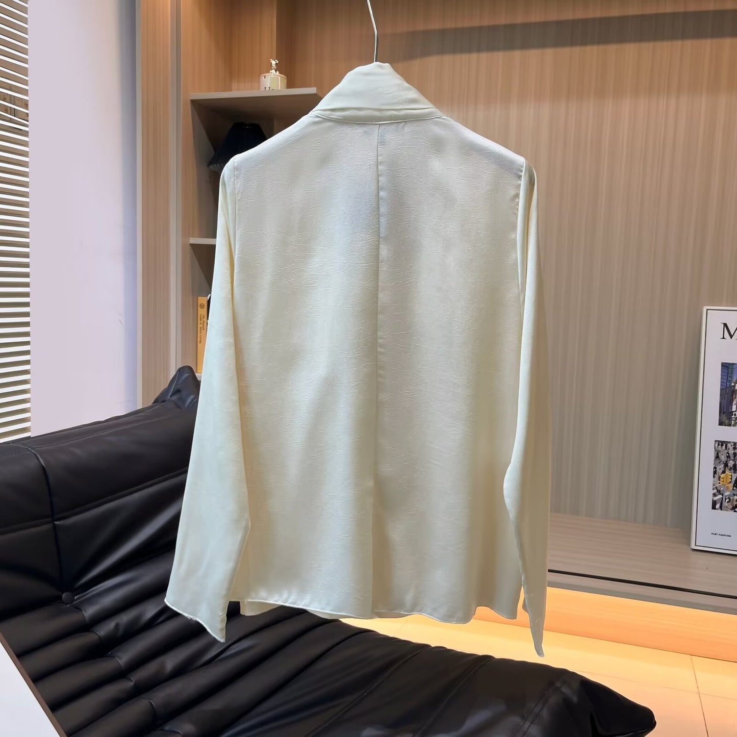Women's new fashion ribbon decoration long sleeved V-neck draped shirt