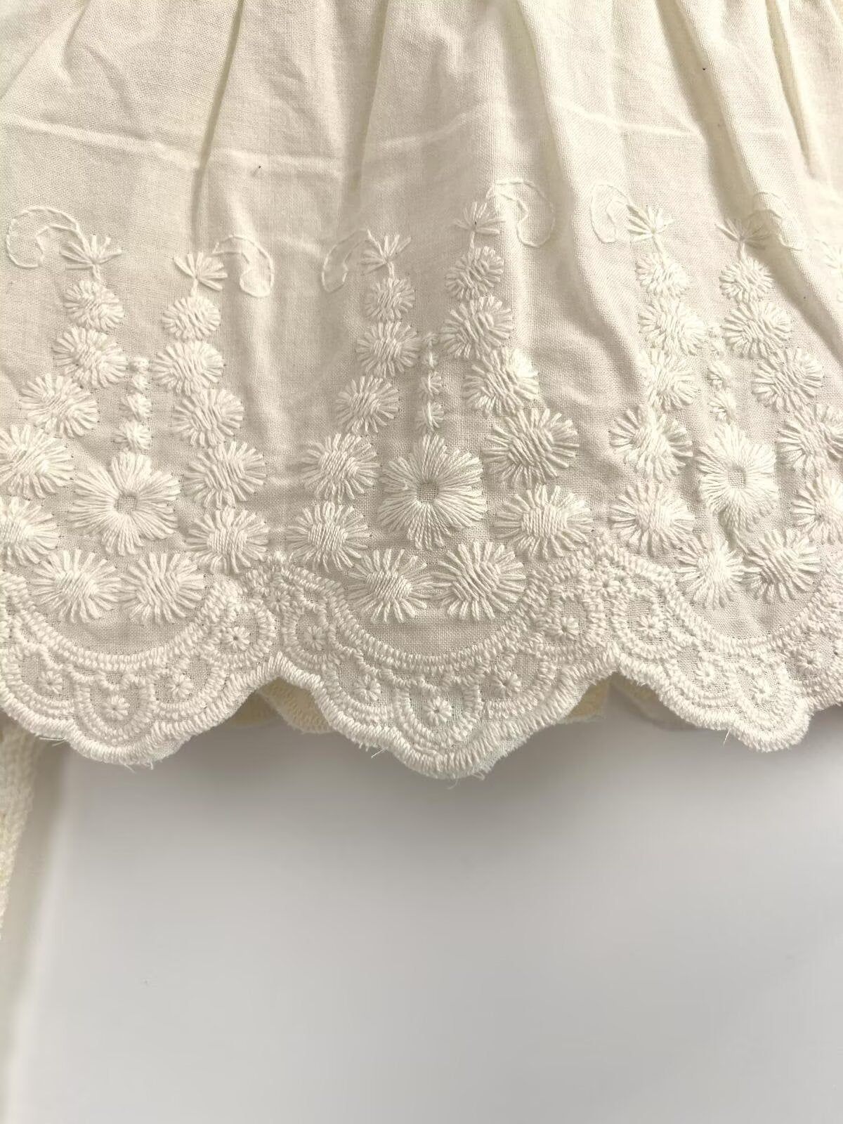 Women's New Fashion embroidered hem Hollow Splicing Knitted Cardigan