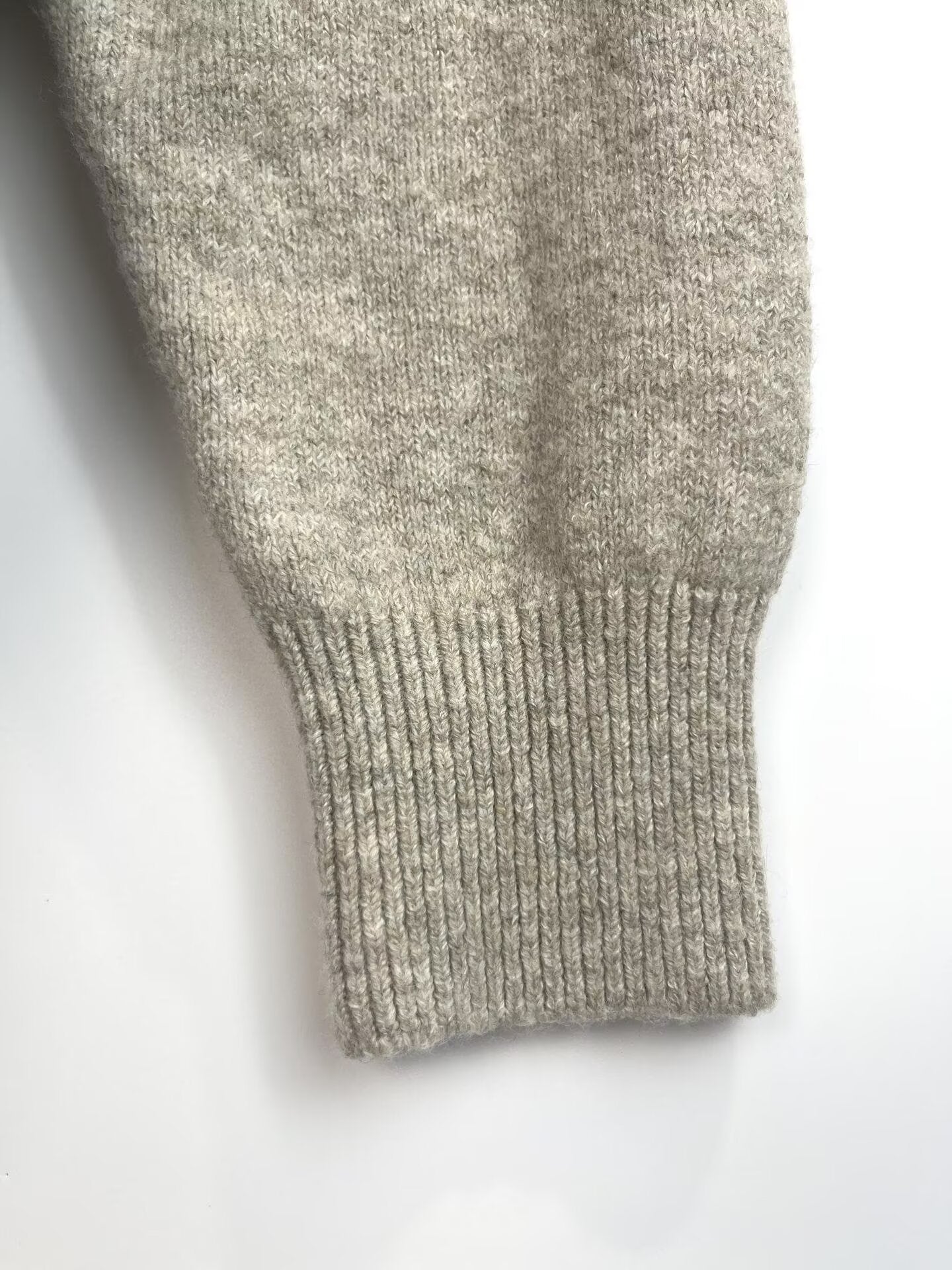 Women's new fashion long sleeved zipper hooded knitted Coat