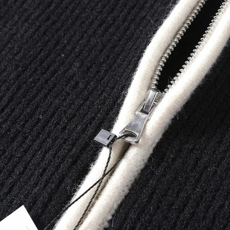 Men's New Fashion Casual Joker Zipper Knitting Needle Contrast Cardigan 2 Men's Casual Autumn and Winter New Sweater Coat