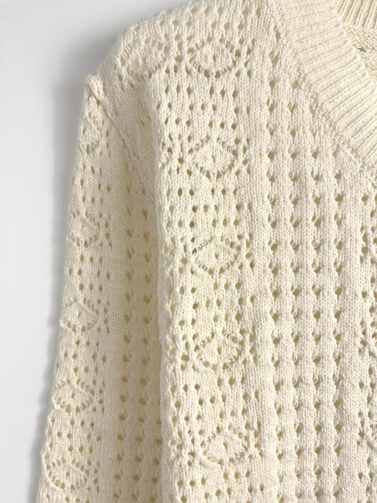 Women's New Fashion embroidered hem Hollow Splicing Knitted Cardigan