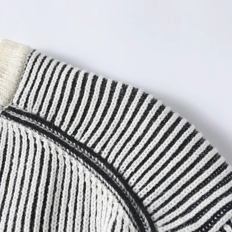 Men's New Fashion and Leisure Joker Striped Contrast Retro Loose Round Neck New Sweater Pullover Autumn and Winter Lazy Sweater