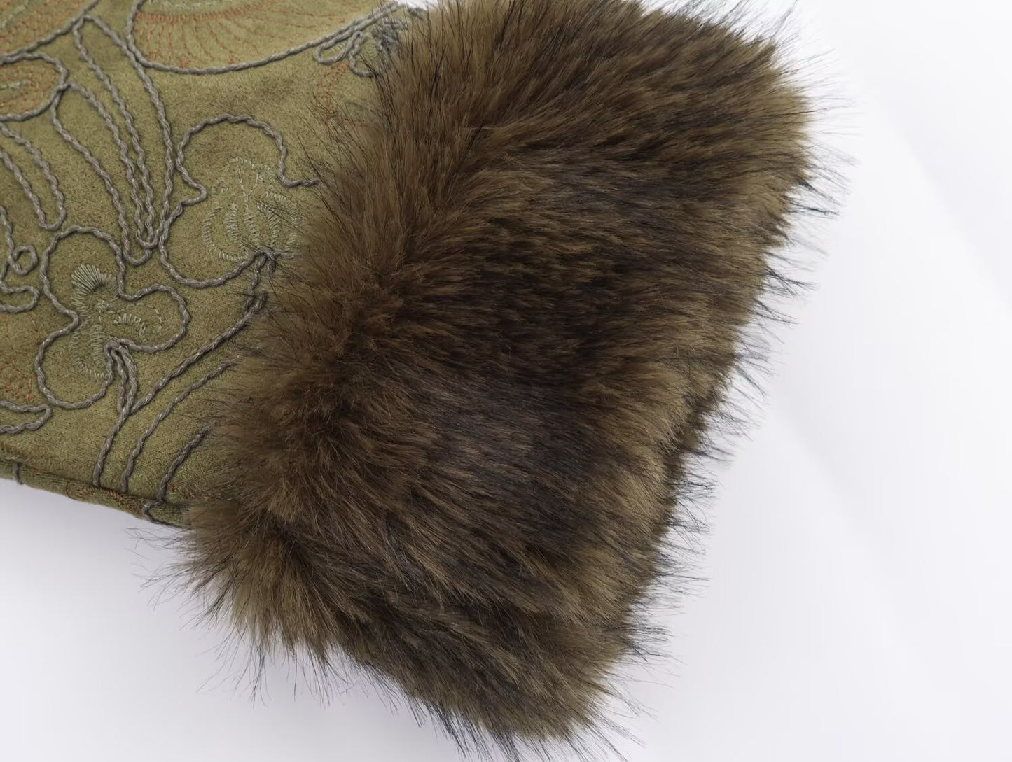 Women's artificial fur effect double-sided embroidered coat