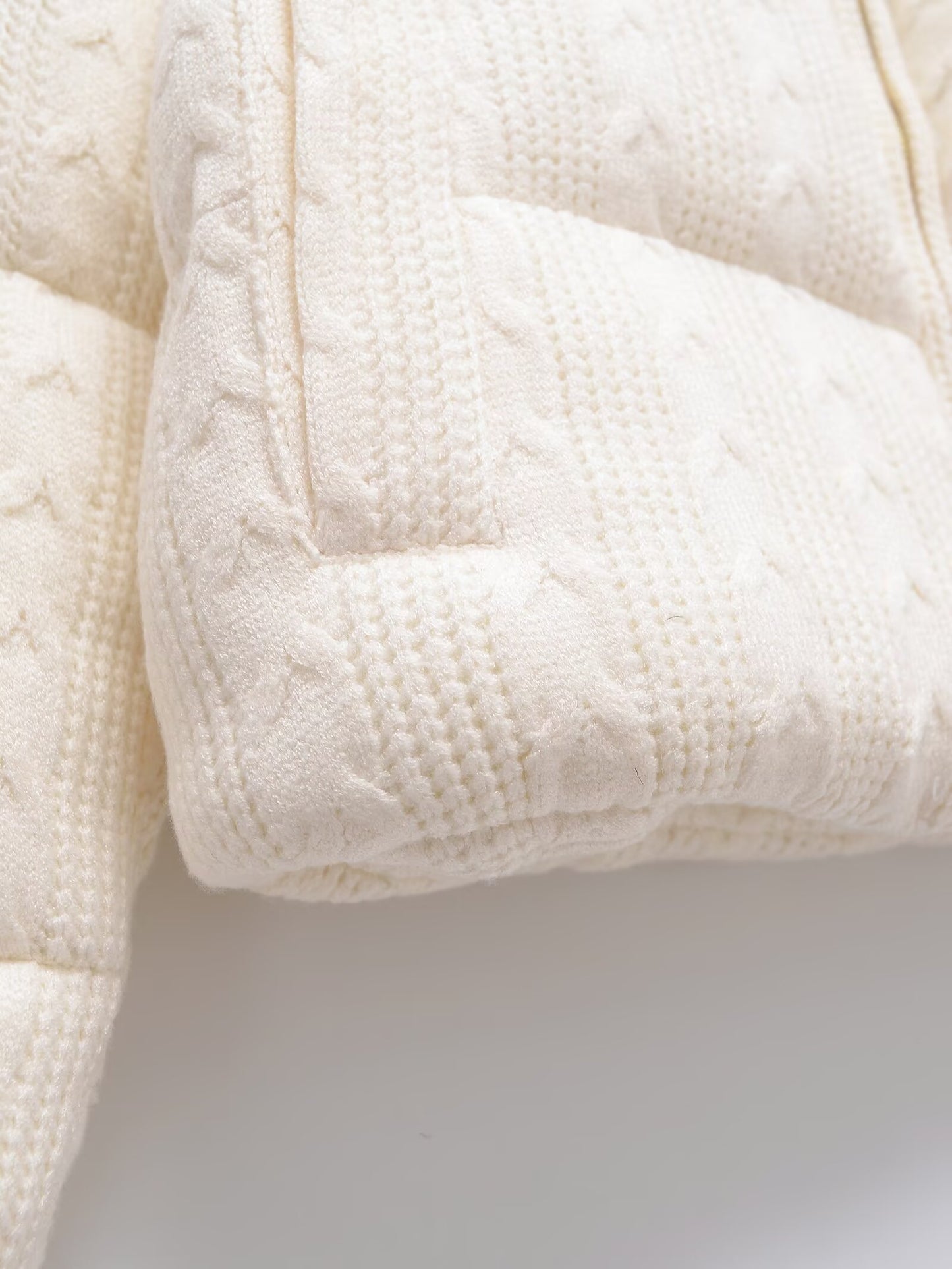 Women's standing collar warm knit pilot jacket Coat