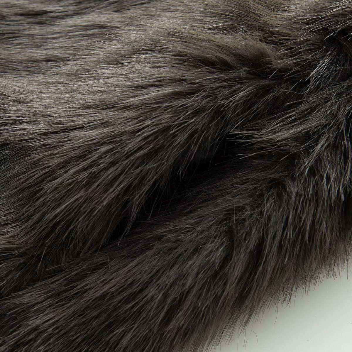 Women's short faux fur effect stand collar Coat