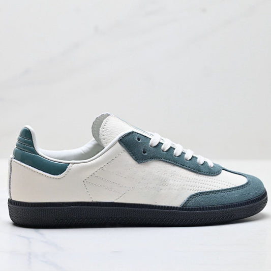 2026 new casual fashion contrast lace-up sneakers have a shoe box