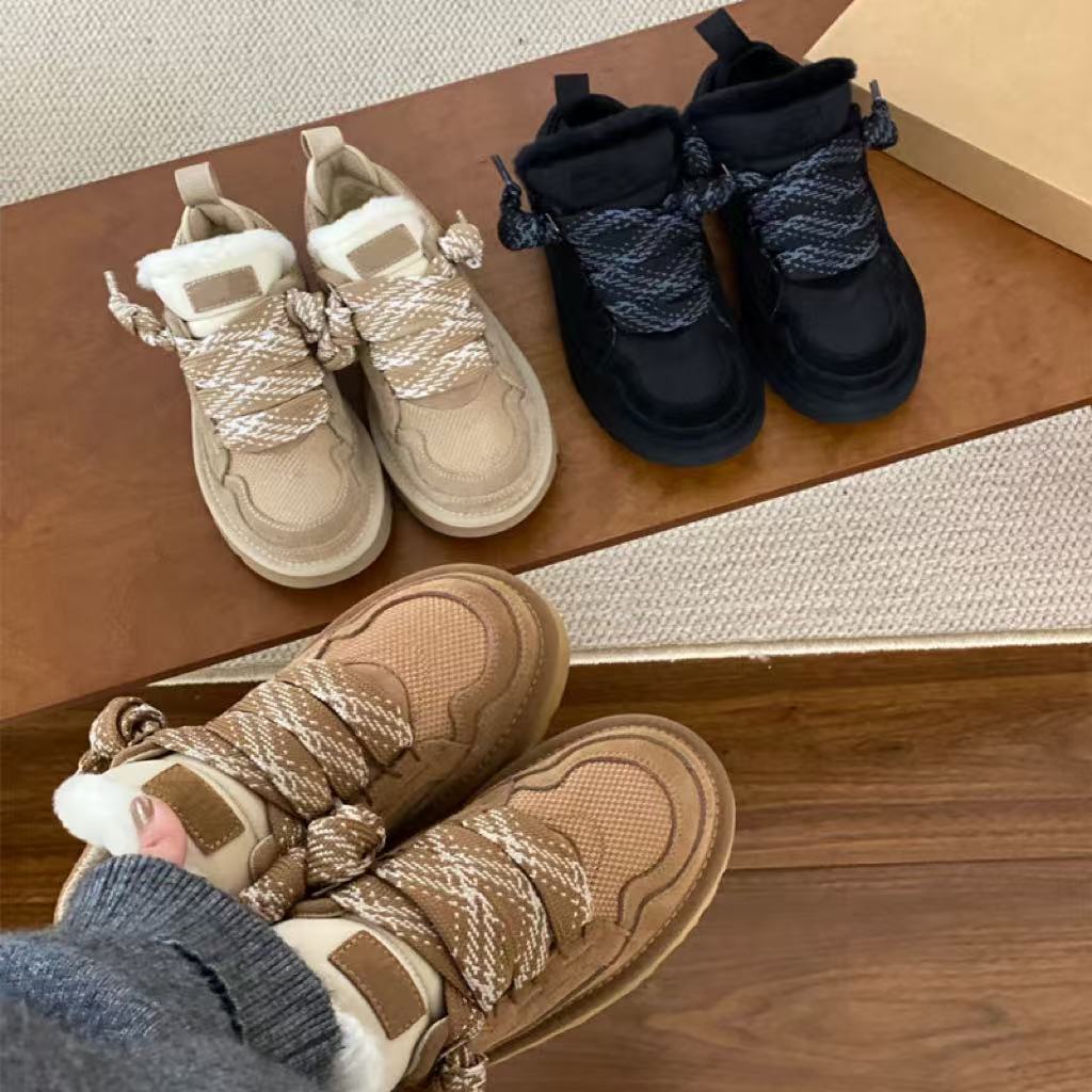 Women's lace-up thick soled padded cotton shoes with velvet for winter warmth have a shoe box