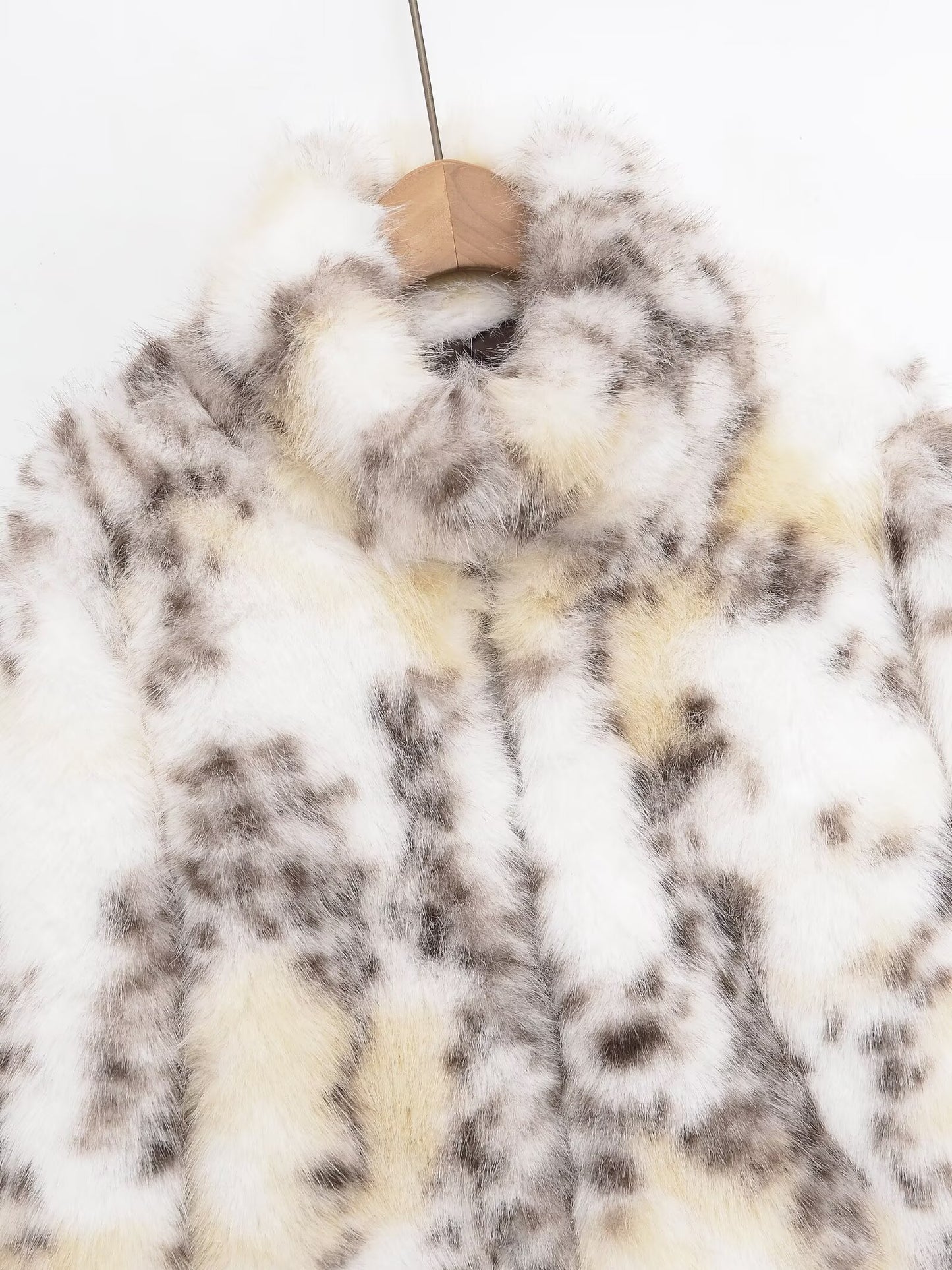 Women's warm standing collar faux fur effect Coat